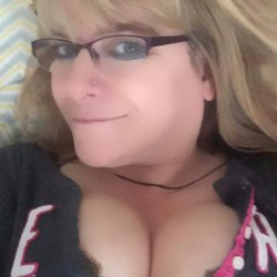 Buffalo swinger hotwife & cuckold profile – ashleychucky99 on Rocktie