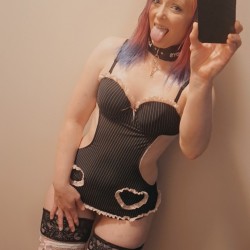 Roxiecream: Swingers Hotwife Cuckold