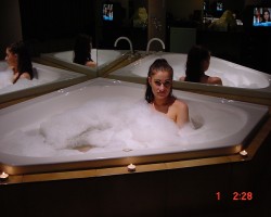 Swinger Hotwife Cuckold User