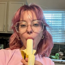 Williana: Swingers Hotwife Cuckold