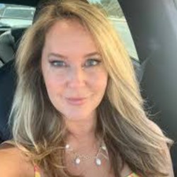 Andy-female: Swingers Hotwife Cuckold