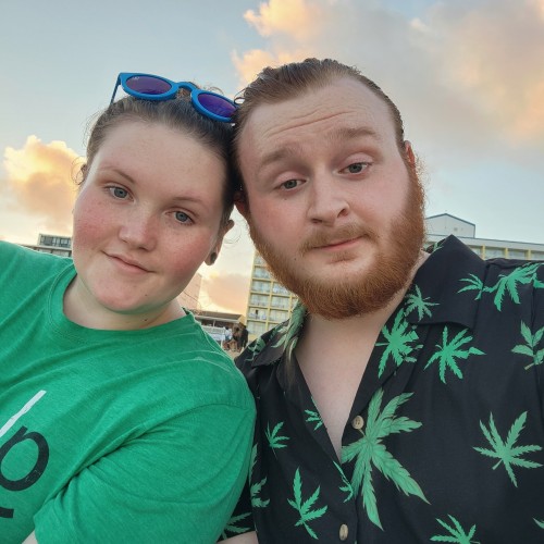 NickNDnicki: Swingers Hotwife Cuckold