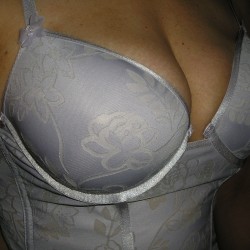 foxyfifty8: Swingers Hotwife Cuckold