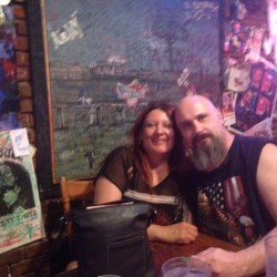 Overland Park swinger hotwife & cuckold profile – Ahmh2813 on Rocktie