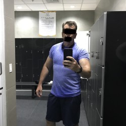 Miami-Dade-Keys swinger hotwife & cuckold profile – Alex696917458 on Rocktie