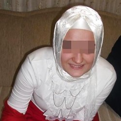 Munich swinger hotwife & cuckold profile – aysunveburak1980 on Rocktie