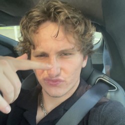 bigsbman: Swingers Hotwife Cuckold