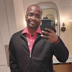 San Jose swinger hotwife & cuckold profile – Shadeyx10 on Rocktie