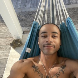 Mr.Postman: Swingers Hotwife Cuckold