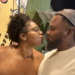 Greensboro swinger hotwife & cuckold profile – Taboo26 on Rocktie