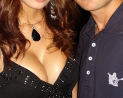  - Funcouple2see Photo