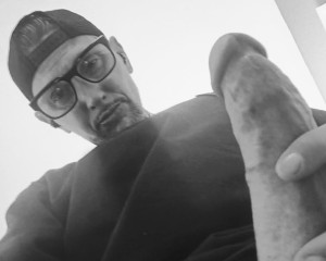 Seeking willing cucks who enjoy watching their wives get stretched out