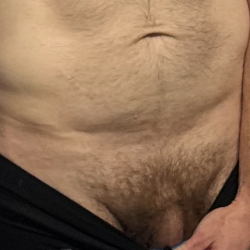 Omaha swinger hotwife & cuckold profile – Kinkybull7777 on Rocktie