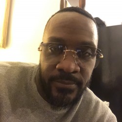 Ann Arbor swinger hotwife & cuckold profile – mobetta72 on Rocktie