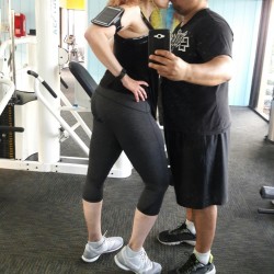 Foxxylucy: Swingers Hotwife Cuckold