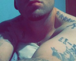  - Guyngurlgb Photo