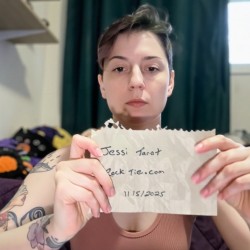 St. Louis swinger hotwife & cuckold profile – JessiTarot on Rocktie