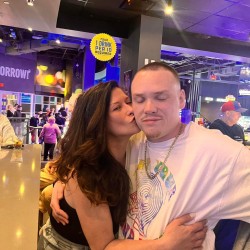 Snowbrady23: Swingers Hotwife Cuckold