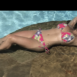 Beaumont swinger hotwife & cuckold profile – Setxplaymates on Rocktie