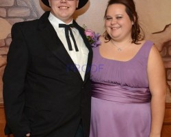  - BBW_Couple702 Photo