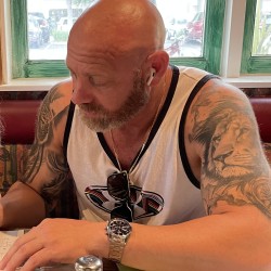 John1977: Swingers Hotwife Cuckold