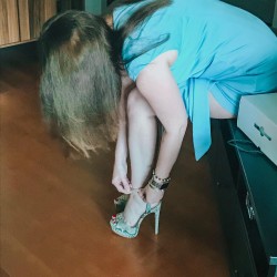 Nassau swinger hotwife & cuckold profile – WebDeveloepr on Rocktie