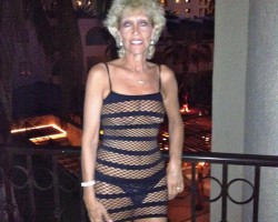  - nudetanrelaxed Photo