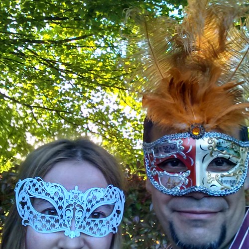 Fgbnev: Swingers Hotwife Cuckold