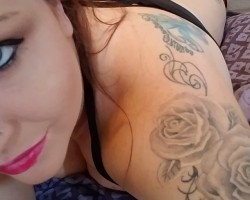 Swinger Hotwife Cuckold Salem - RK8815