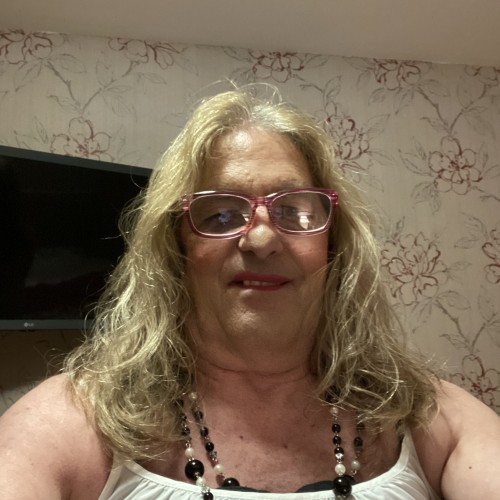 Bickerstaff: Swingers Hotwife Cuckold