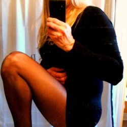 Swinger Hotwife Cuckold Toronto, Ontario - Vivian_cd