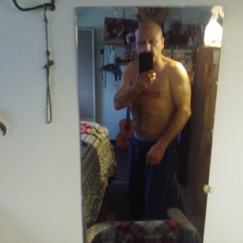 Albuquerque swinger hotwife & cuckold profile – Redd70 on Rocktie