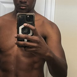 Toronto swinger hotwife & cuckold profile – Michael87 on Rocktie