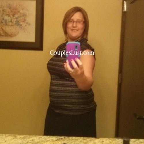 Tulsa swinger hotwife & cuckold profile – tsouth1231 on Rocktie
