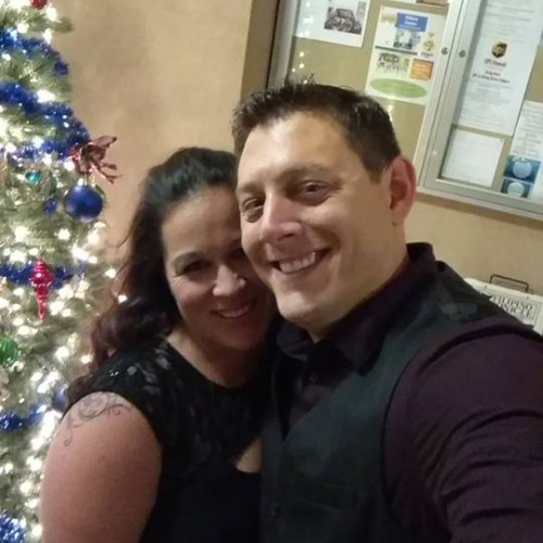 Baltimore swinger hotwife & cuckold profile – cfloyd18 on Rocktie