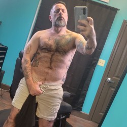 Raleigh swinger hotwife & cuckold profile – BarberJ on Rocktie