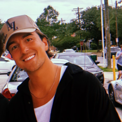 Columbia swinger hotwife & cuckold profile – max2727 on Rocktie