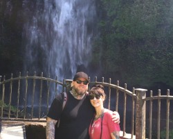 Swinger Hotwife Cuckold Memphis - DrawnDownMoon