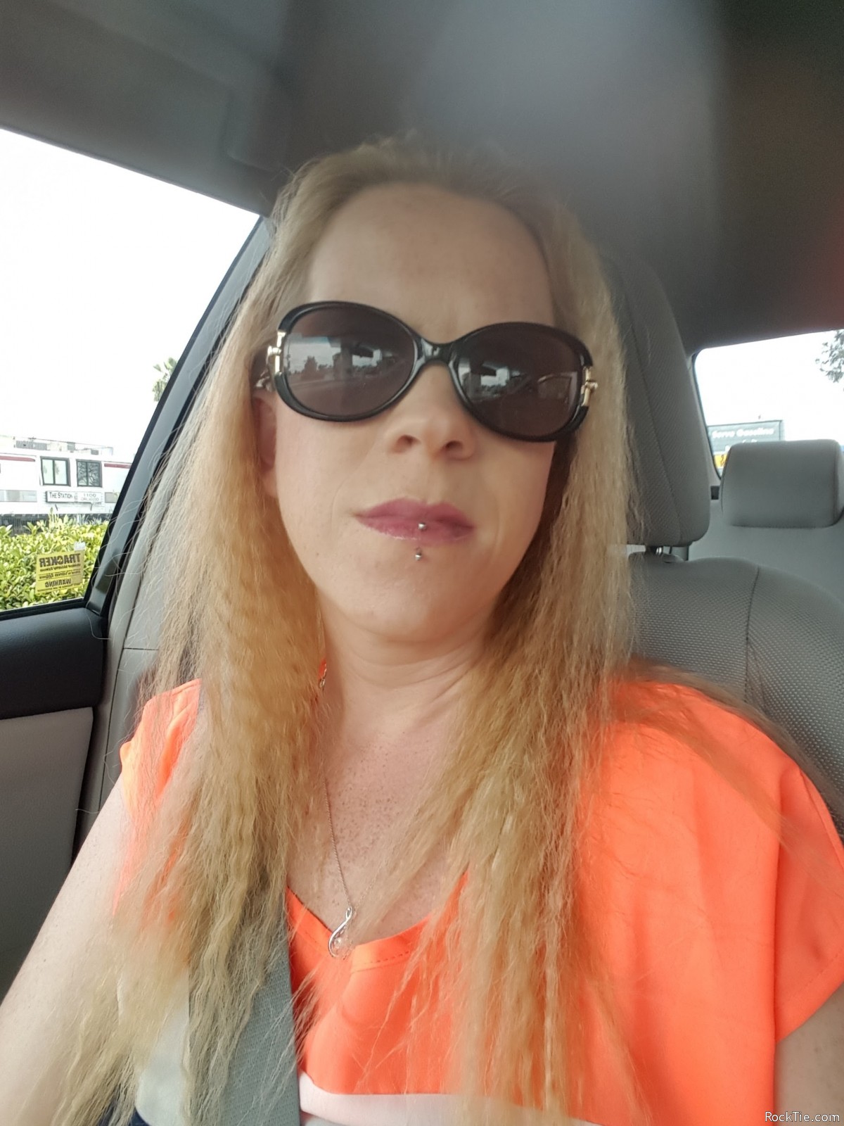 Az Hotwife - cnx9snp