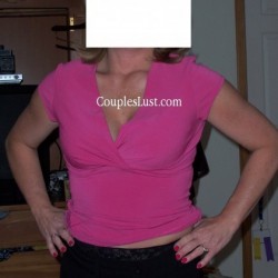 Swinger Hotwife Cuckold Cleveland, Ohio - bigredagain99