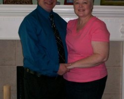  - seniorhottubcouple Photo