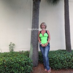 Bigcwtbj: Swingers Hotwife Cuckold