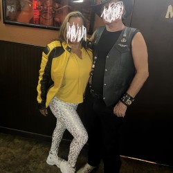 DFW swinger hotwife & cuckold profile – Latina1hot on Rocktie