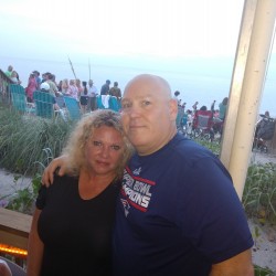 SomethingsBruin: Swingers Hotwife Cuckold