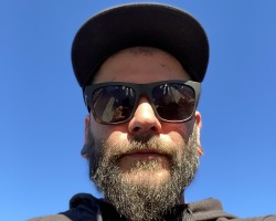 Swinger Hotwife Cuckold User