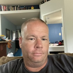 Hungdaddy1: Swingers Hotwife Cuckold