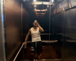 Swinger Hotwife Cuckold User