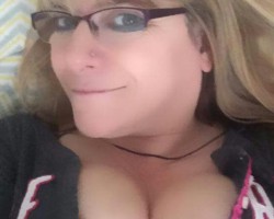  - ashleychucky99 Photo