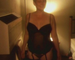 Swinger Hotwife Cuckold Montgomery - GranttnAnn
