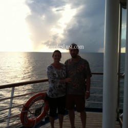 BugsNtbone: Swingers Hotwife Cuckold
